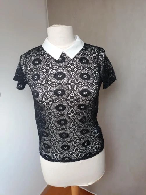 Haut dentelle col Claudine Morgan taille XS/34